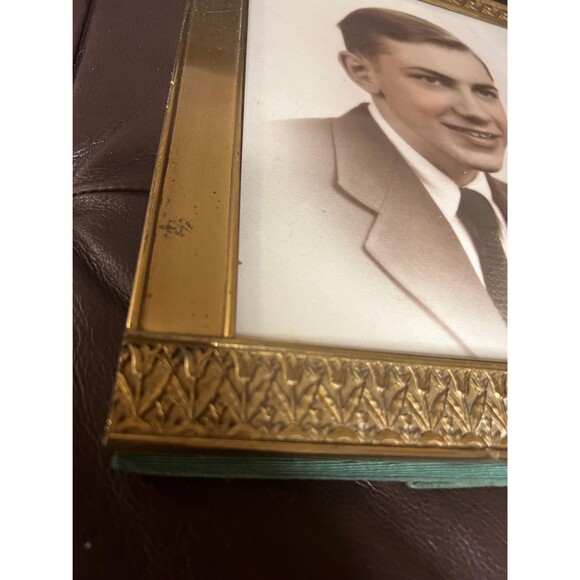Brass Picture Frame 8x10 Embossed Foliate Border Mid-Century Portrait Frame VTG - Picture 3 of 4